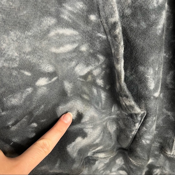 Champion Black Tie Dye Reverse Weave Scrunch-Dye Hoodie Sweatshirt - Picture 6 of 6